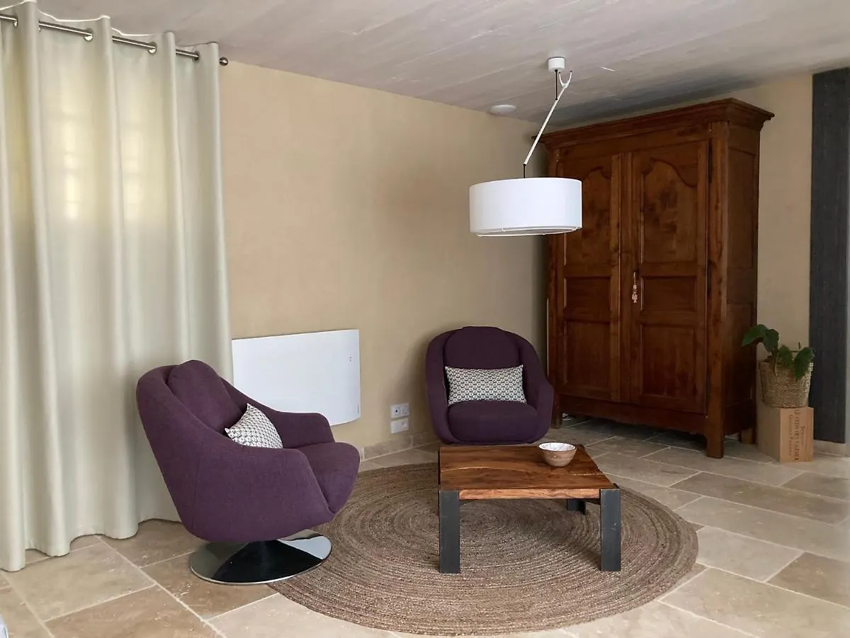 **** Guest house Le Gite Du Souffle Des Anges Sauveterre  France