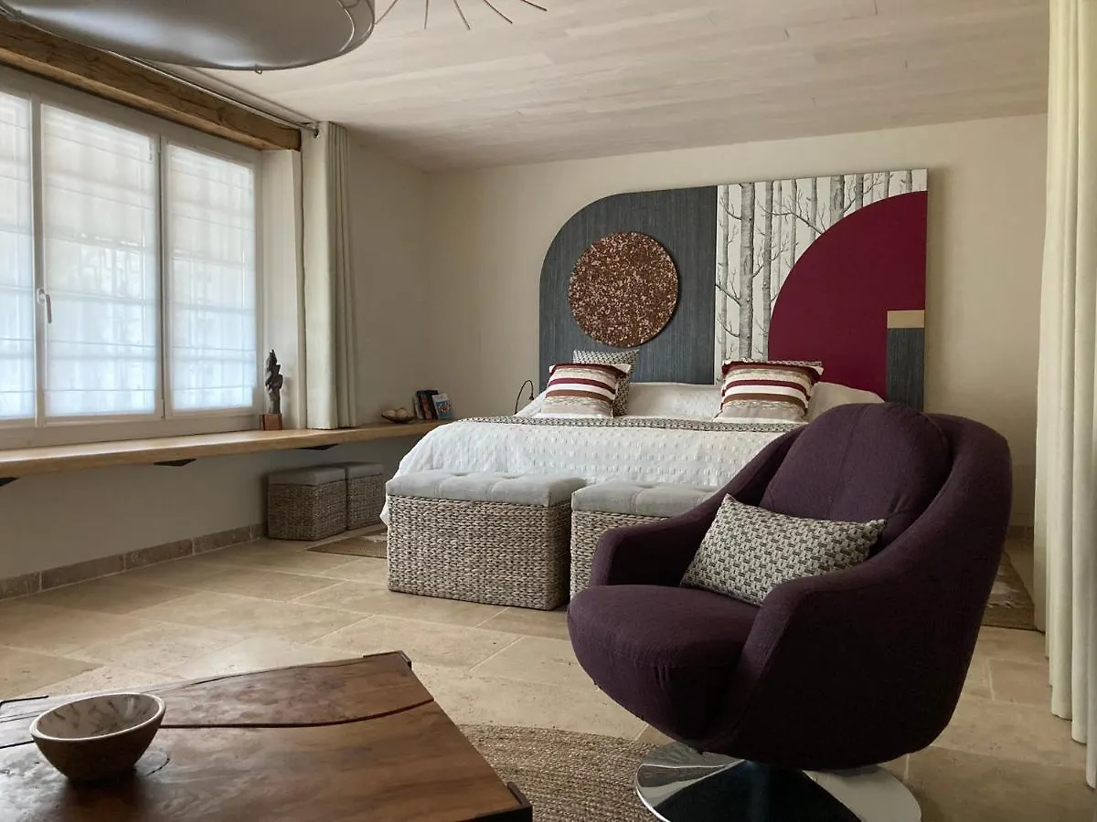 Le Gite Du Souffle Des Anges Sauveterre  Guest house