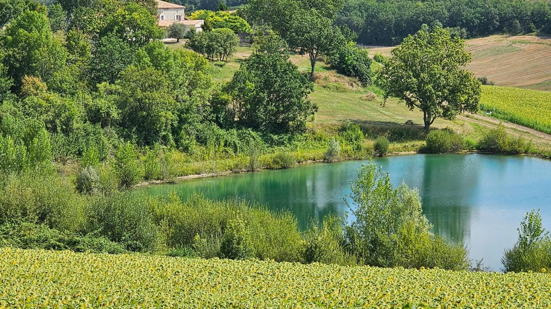 Le Gite Du Souffle Des Anges Sauveterre  4*, Sauveterre (Tarn-et-Garonne) France